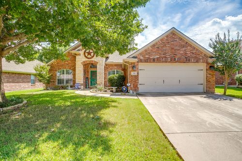 716 Yaupon Ct, Burleson, TX, 76028-4981 | Card Image