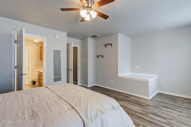 APT-4 - 2109 Main St, Condo with 3 bedrooms, 4 bathrooms and null parking in Lubbock TX | Image 34