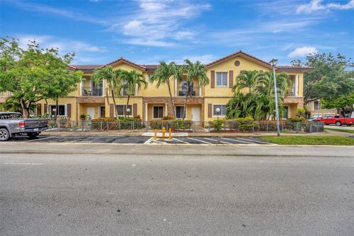 11227-11227 Sw 230th Ter, Miami, FL, 33170-7613 | Card Image