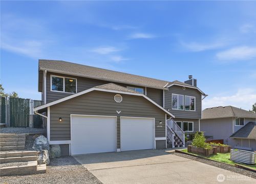 1228 223rd Street Sw, Bothell, WA, 98021 | Card Image
