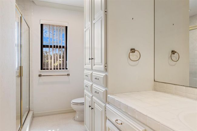 1409 Glenbrook Ter, House other with 3 bedrooms, 4 bathrooms and null parking in Nichols Hills OK | Image 34
