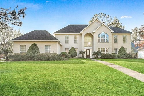 7126 Edgewater Dr, Mandeville, LA, 70471-7432 | Card Image