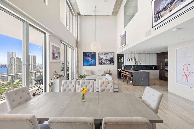 PH207 - 3470 E Coast Ave, Condo with 3 bedrooms, 3 bathrooms and null parking in MIAMI FL | Image 9