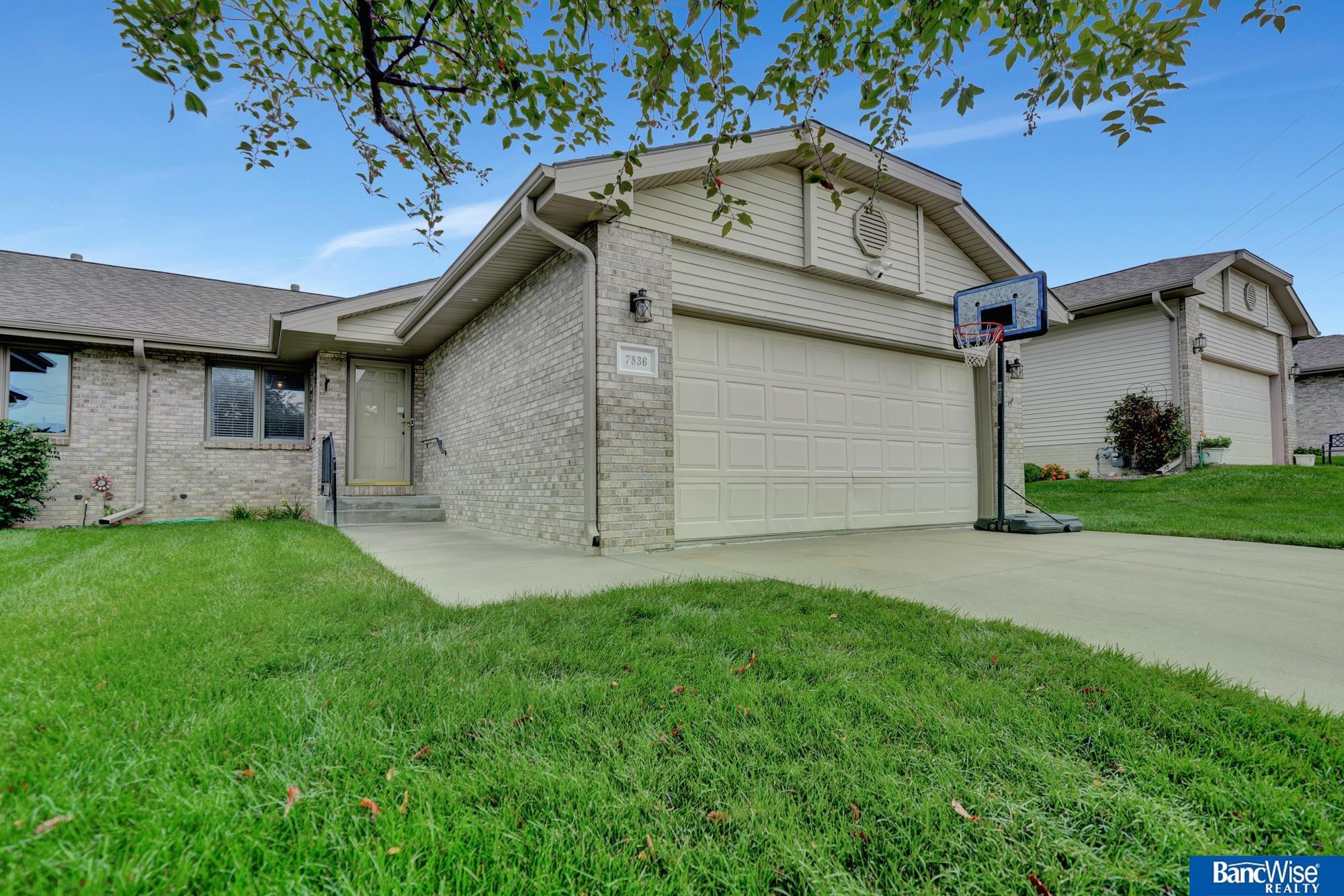 Stonewall Ct, Lincoln, NE 68506