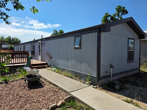 205 Illinois St, Penrose, CO, 81240-9664 | Card Image