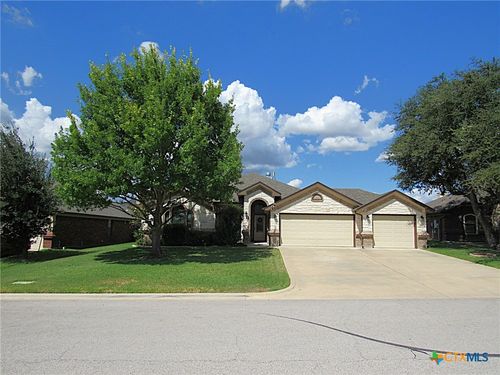 1107 Dry Ridge Rd, Harker Heights, TX, 76548-7168 | Card Image