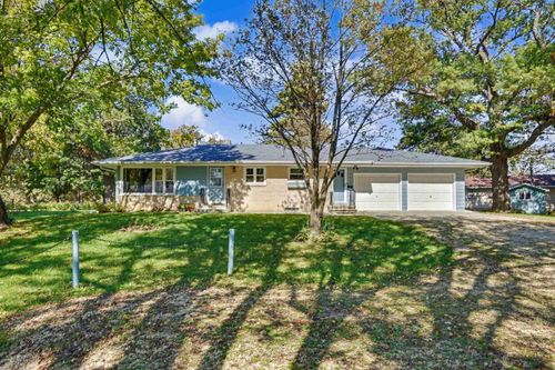 19 Shady Lane, Oelwein, IA, 50662 | Card Image