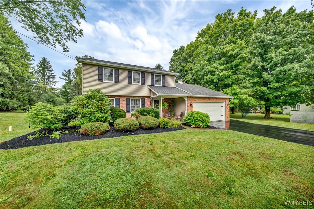 Old Orchard Dr, Hamburg, NY 14075
