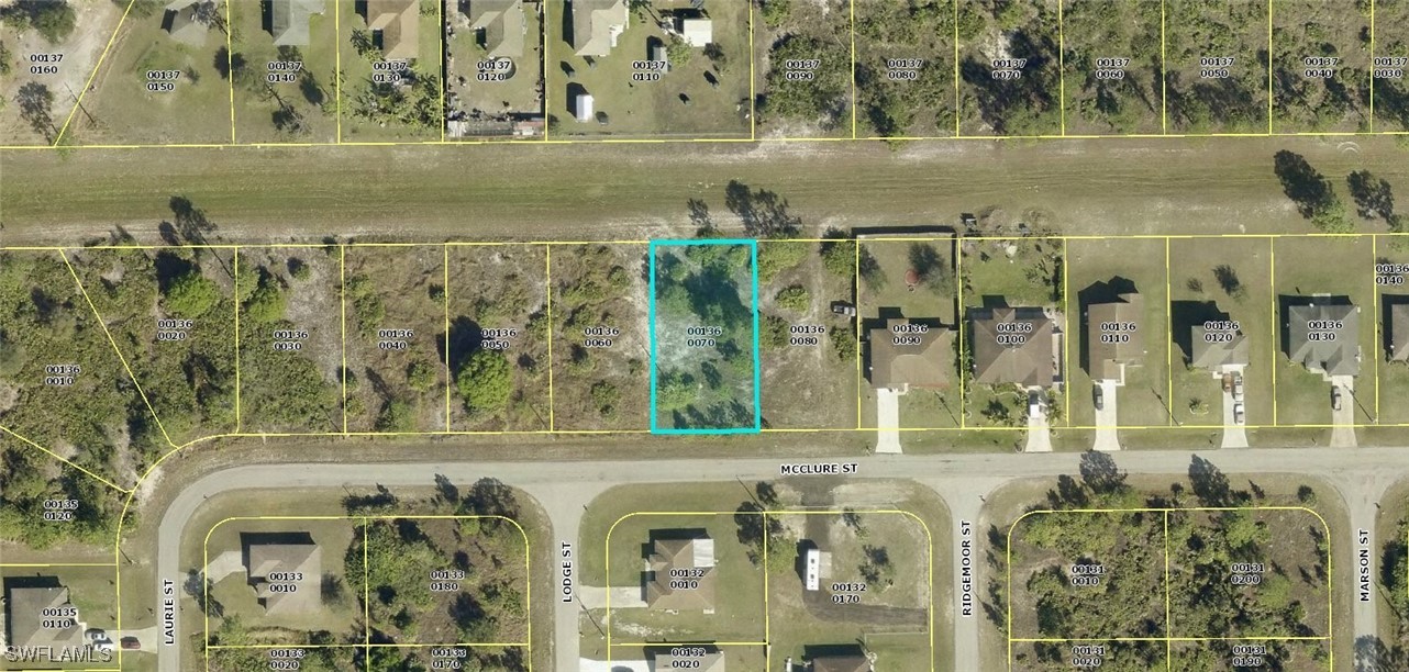 Land in Lehigh Acres