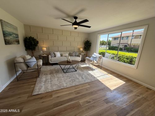 1552 W Campbell Ave, Phoenix, AZ, 85015-3822 | Card Image