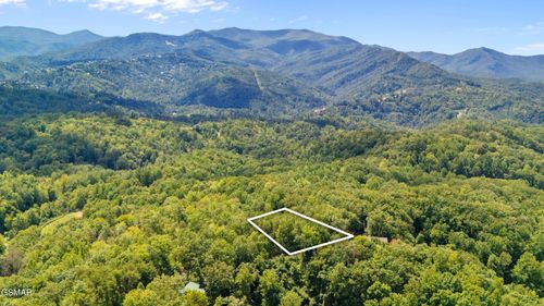 960 N Dogwood Ln, Sevierville, TN, 37876 | Card Image