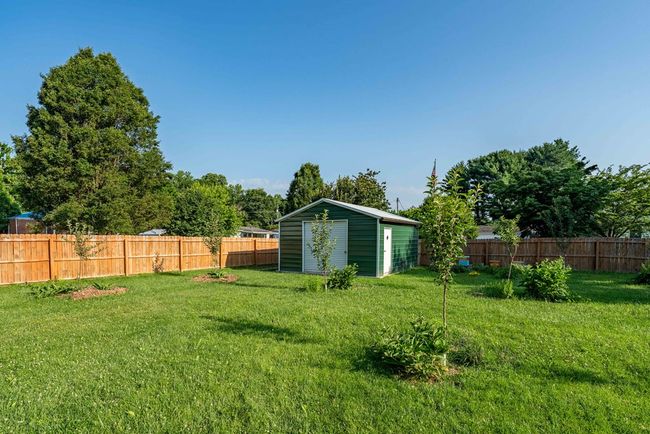 461 S Shady Ave, House other with 3 bedrooms, 3 bathrooms and null parking in Damascus VA | Image 39