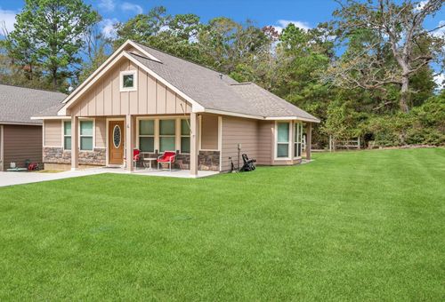 4 Firewood Rd, Huntsville, TX, 77340-1419 | Card Image
