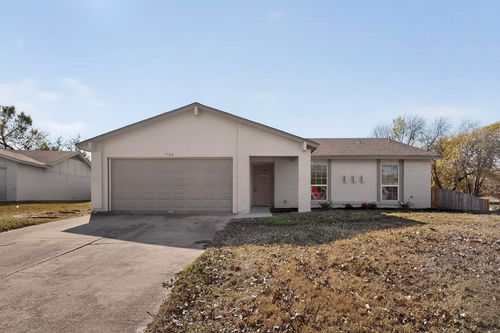 733 Woodcrest Dr, Grand Prairie, TX, 75052-6922 | Card Image