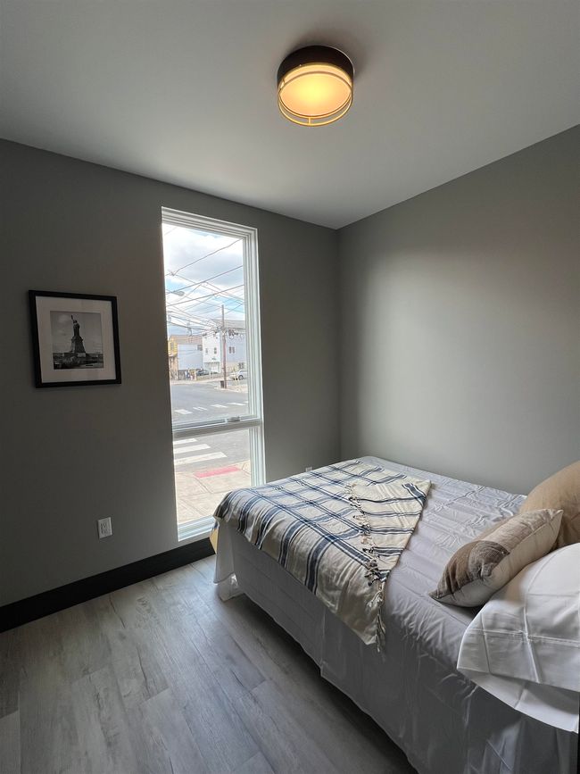APT-2R - 55 Logan Ave, Condo with 2 bedrooms, 1 bathrooms and null parking in Jersey City NJ | Image 22