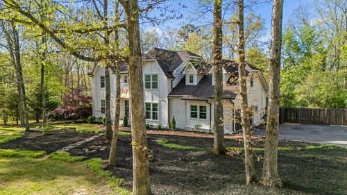 32 Cool Springs Rd, Signal Mountain, TN, 37377-2058 | Card Image