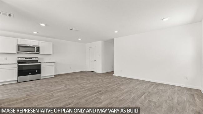 12346 Sword Point Ct, House other with 2 bedrooms, 1 bathrooms and null parking in Willis TX | Image 8