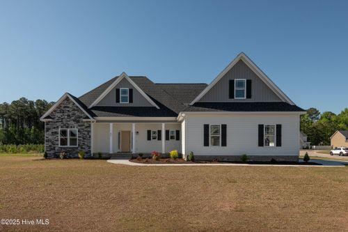 601 Megan Dr, Greenville, NC, 27834-0964 | Card Image