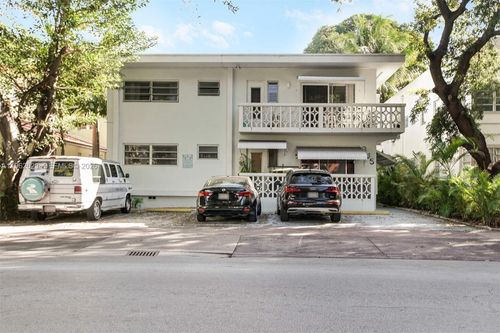 3-835 Meridian Ave, Miami Beach, FL, 33139-0825 | Card Image