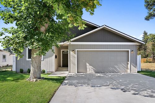 1917 E 6th Ave, Spokane, WA, 99202-3313 | Card Image
