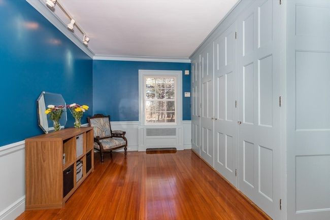 204 Ridge St, House other with 6 bedrooms, 4 bathrooms and 12 parking in Millis MA | Image 19