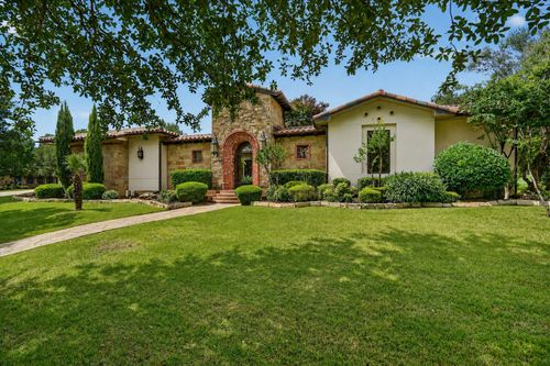 716 Flamingo Cir, Burleson, TX, 76028-5041 | Card Image