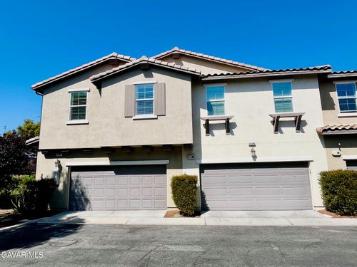 28747 Jardineras Dr, Valencia, CA, 91354-3097 | Card Image