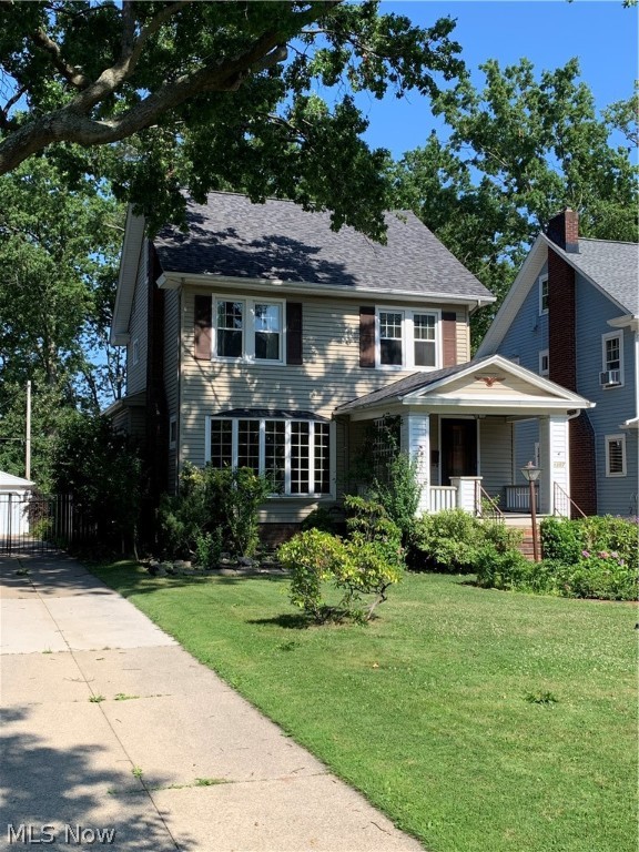 Manor Park Ave, Lakewood, OH 44107
