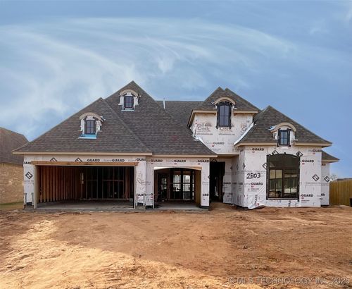 2803 W Union Pl, Broken Arrow, OK, 74011-6868 | Card Image