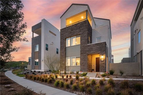 26720 Afton Ln, Valencia, CA, 91381-2325 | Card Image