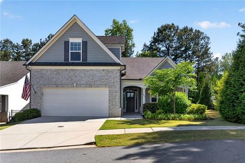 527 Margaret Ln, Woodstock, GA, 30188-2054 | Card Image