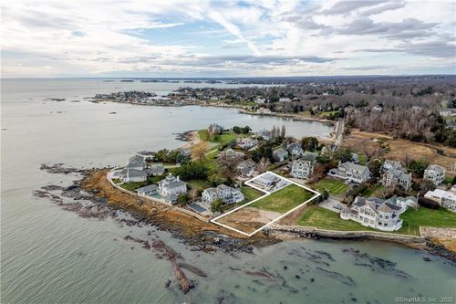 624 Vineyard Point Rd, Guilford, CT, 06437-3251 | Card Image