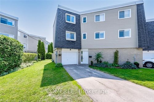 26-60 Elmsdale Dr, Kitchener, ON, N2E2G4 | Card Image