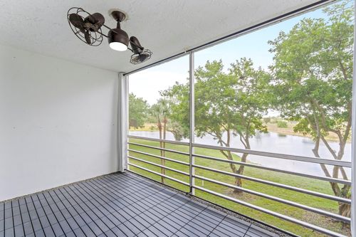 apt-309-3090 N Course Dr, Pompano Beach, FL, 33069-3358 | Card Image