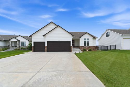 1113 W Lakeway Ct, Andover, KS, 67002-7673 | Card Image
