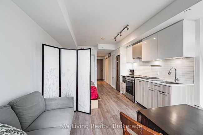 1527 - 251 Jarvis St, Condo with 0 bedrooms, 1 bathrooms and null parking in Toronto ON | Image 13