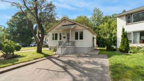 160 Whitney Ave, Hamilton, ON, L8S2G7 | Card Image