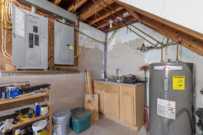 857 Archer Hill Rd, Home with 2 bedrooms, 2 bathrooms and null parking in Colliers WV | Image 34