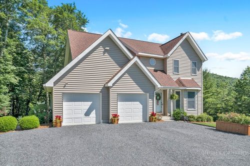 6415 Rhododendron Run, Newland, NC, 28657-7364 | Card Image