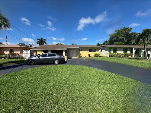 2411 Nw 60th Ter, Sunrise, FL, 33313-2955 | Card Image