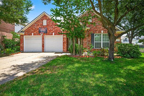 7902 Fall Hollow Dr, Houston, TX, 77041-1294 | Card Image