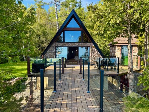 30 Cape Chin N Shore Road, Northern Bruce Peninsula, ON, N0H1W0 | Card Image