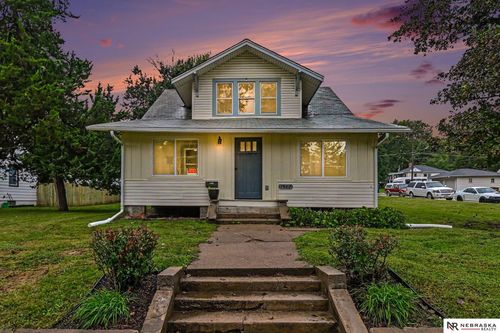 1502 Main St, Bellevue, NE, 68005-3462 | Card Image