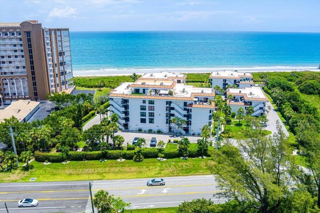 APT-323 - 4100 Highway A1a, Condo with 3 bedrooms, 3 bathrooms and null parking in Hutchinson Island FL | Image 44
