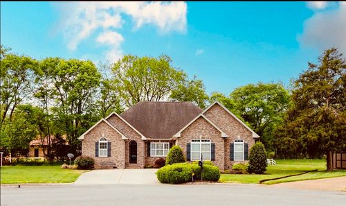 123 Tioga Ct, Murfreesboro, TN, 37129-2768 | Card Image