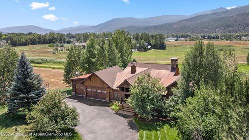 521 Larkspur Dr, Carbondale, CO, 81623-3209 | Card Image