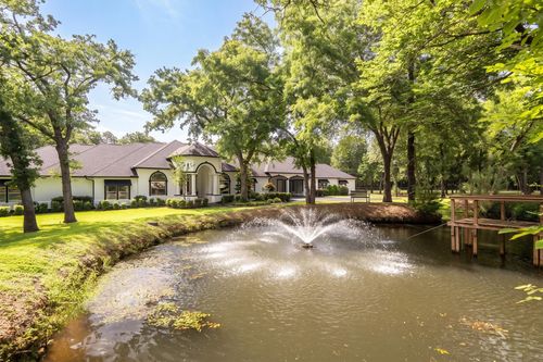980 Ranch Rd, Argyle, TX, 76226-6401 | Card Image