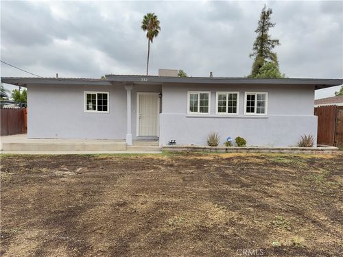 332 E Rosewood St, Rialto, CA, 92376-5115 | Card Image