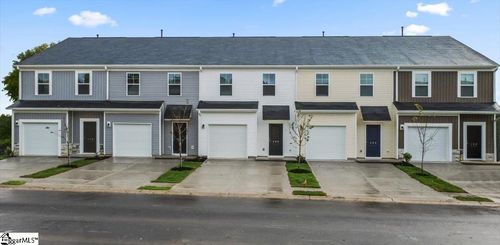 145 Randwick Ln, Greer, SC, 29651-7475 | Card Image