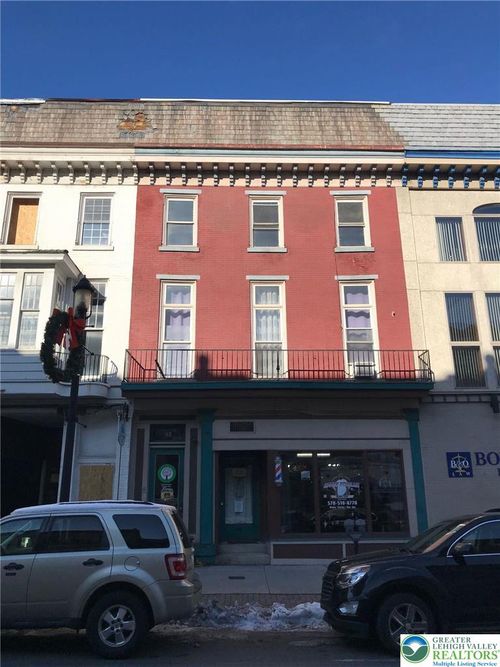 apt-3-113 W Broad St, Tamaqua, PA, 18252-1954 | Card Image